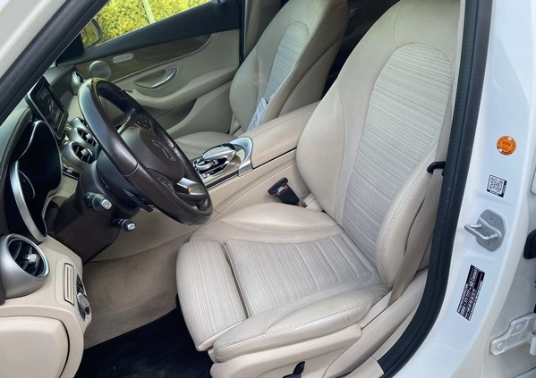 Mercedes-Benz Klasa C cena 67900 przebieg: 186000, rok produkcji 2015 z Poręba małe 352